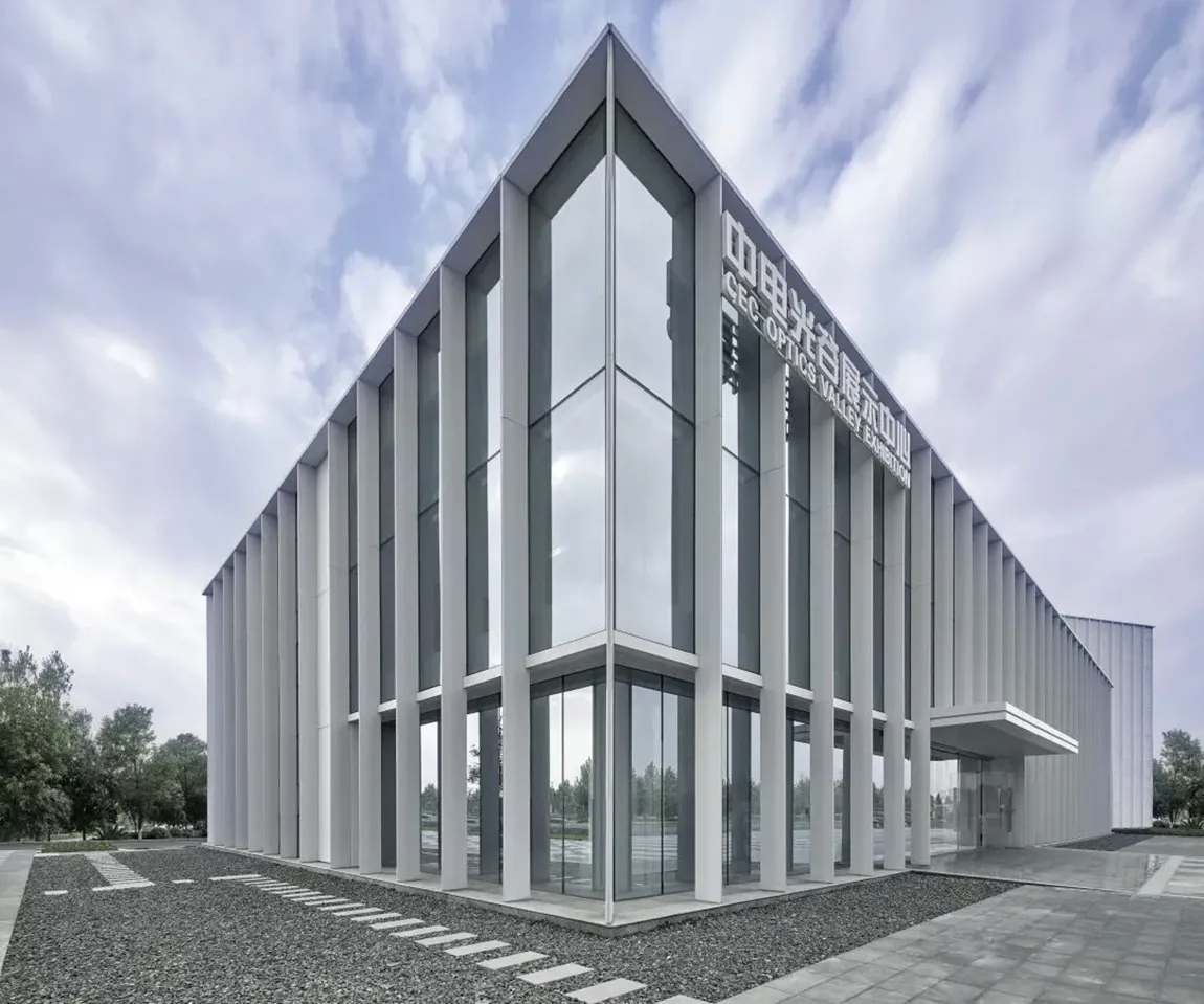NorthGlass építészeti üvegezés referencia